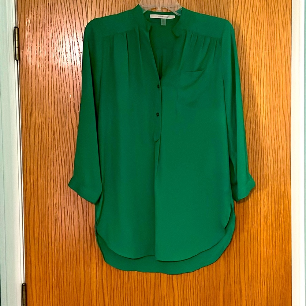 EUC 41 Hawthorn Kelly green size small three quarter sleeve blouse top tunic
